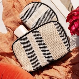 ISO The Cosmetic Case Set in Natural